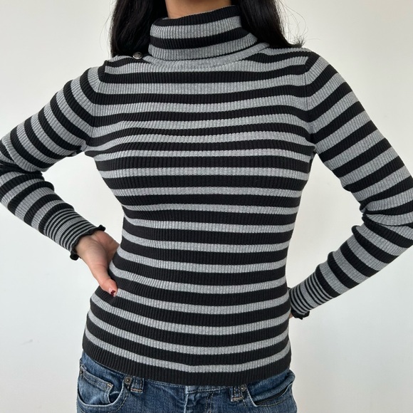 Black and Grey Striped Ribbed Knit Turtleneck Top - Medium - Picture 3 of 4